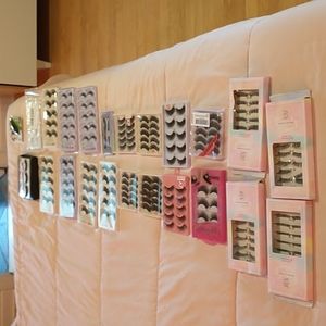 Bundle New W Tags False lashes 21 packs, Eyebrow Tatoos, Glue